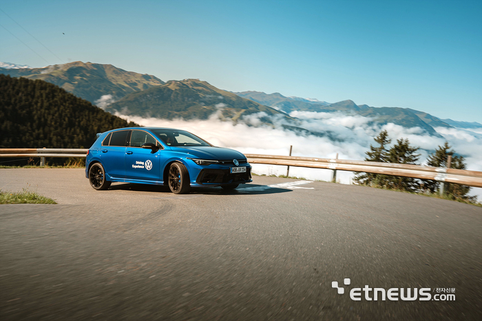 폭스바겐 골프 R